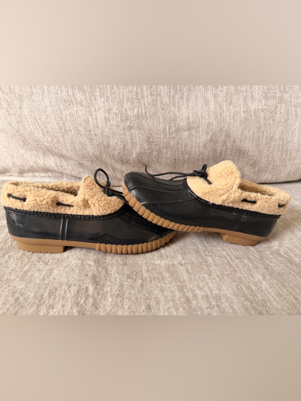 Women’s Black Rain Moccasin with Cream Sherpa Lining